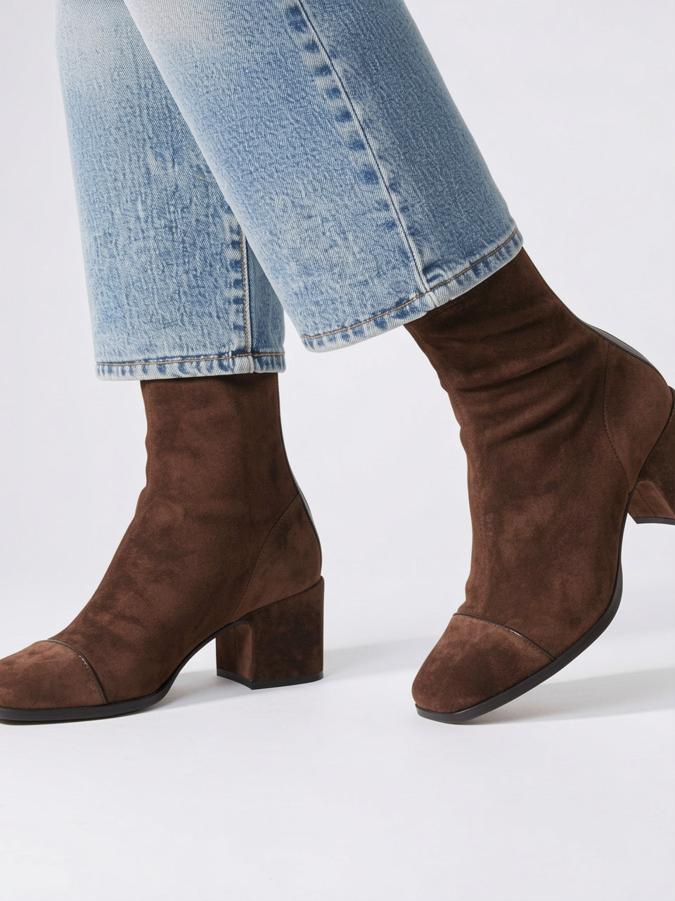 Bottines Femme Bout Carré Suédine Talon Bloc Cheville - 3