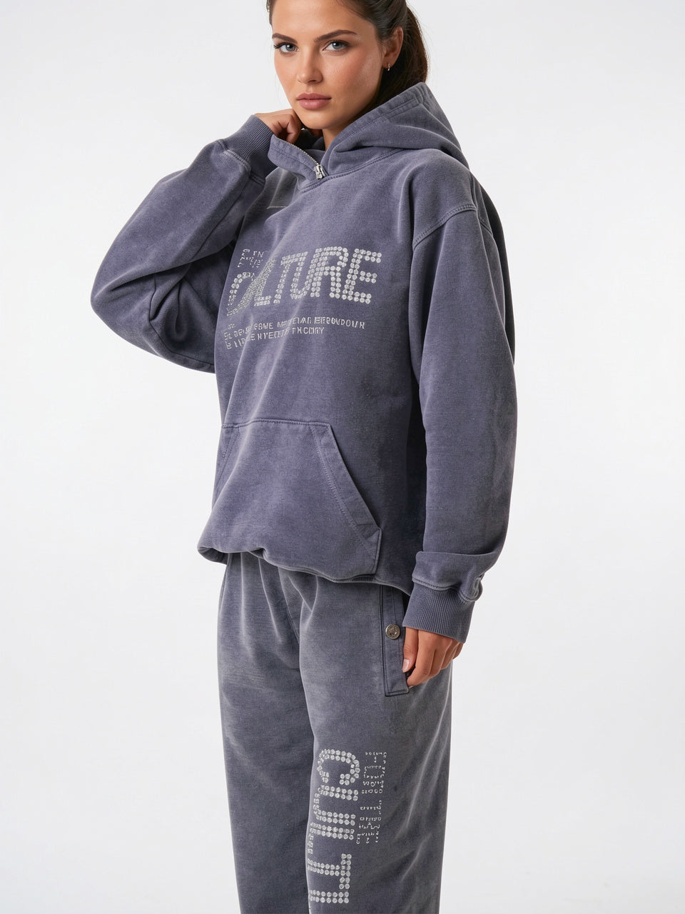 Sweat à Capuche Femme Oversize Design Moderne Imprimé - 1